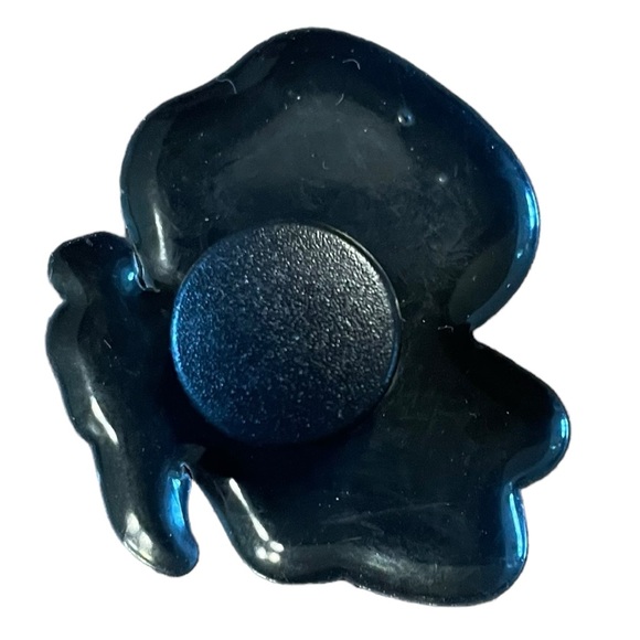 Ghostface Croc Charm - Picture 2 of 4